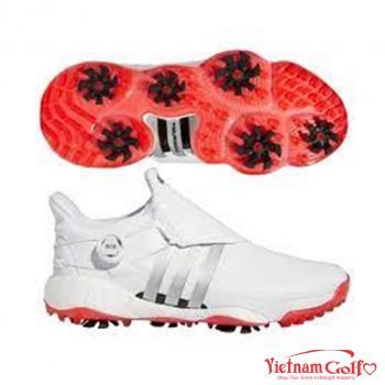 Giày golf – Yếu tố nền tảng cho tư thế và cú swing chuẩn