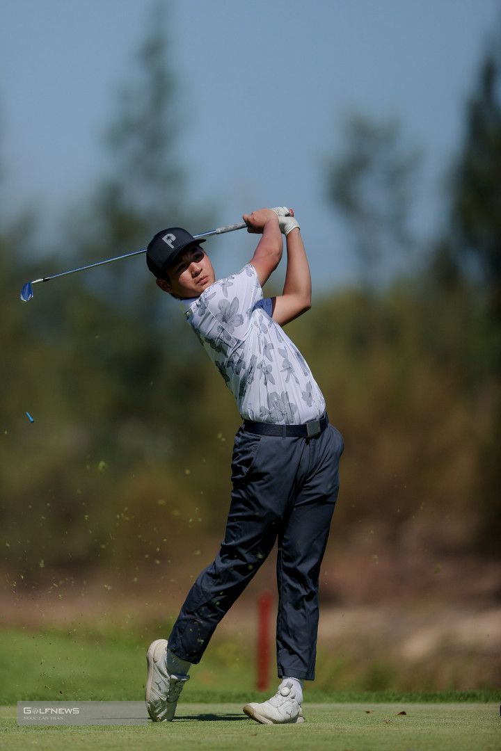 Đoàn Uy tăng 437 bậc trên BXH Golf Nghiệp dư Thế giới - WAGR