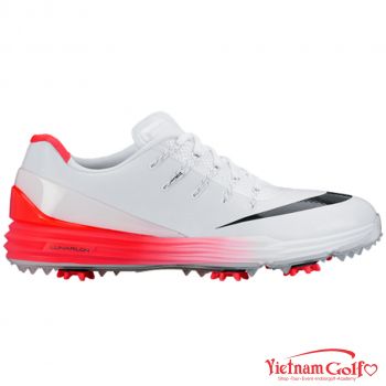 Shoes Nike 819036-100