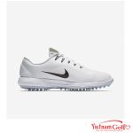 Shoes Nike 909037-100
