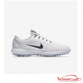 Shoes Nike 909037-100